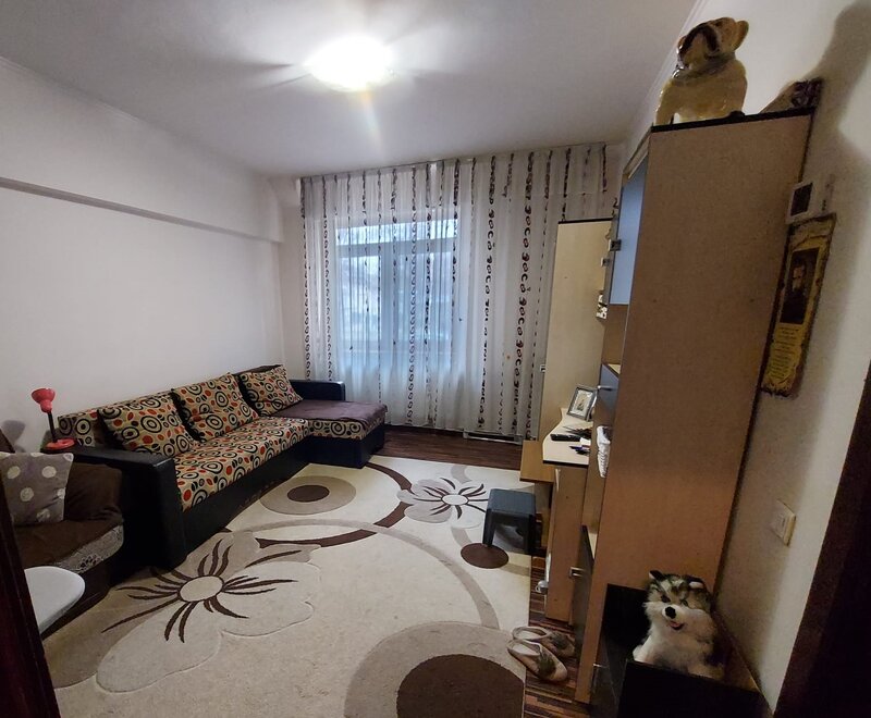 Stefan cel Mare, garsoniera cu centrala, boxa, bloc reabilitat, metrou